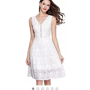 NWT lace lined dres.